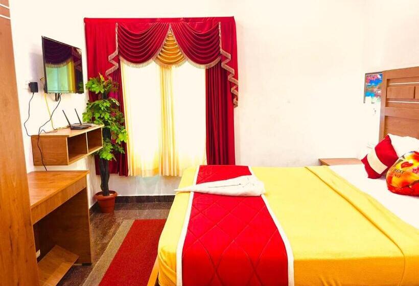Номер Deluxe, Golden Leaf Munnar