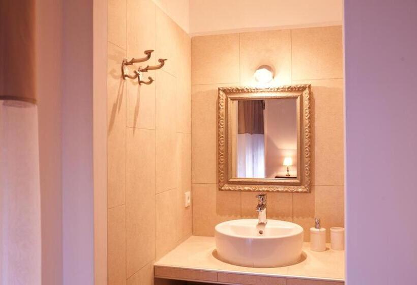 Номер Стандарт, Mas D Alaure B&b