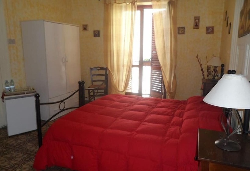 带共用浴室的标准房间, B&b Il Vecchio Messina