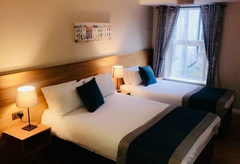 Семейный Номер, Belfast House