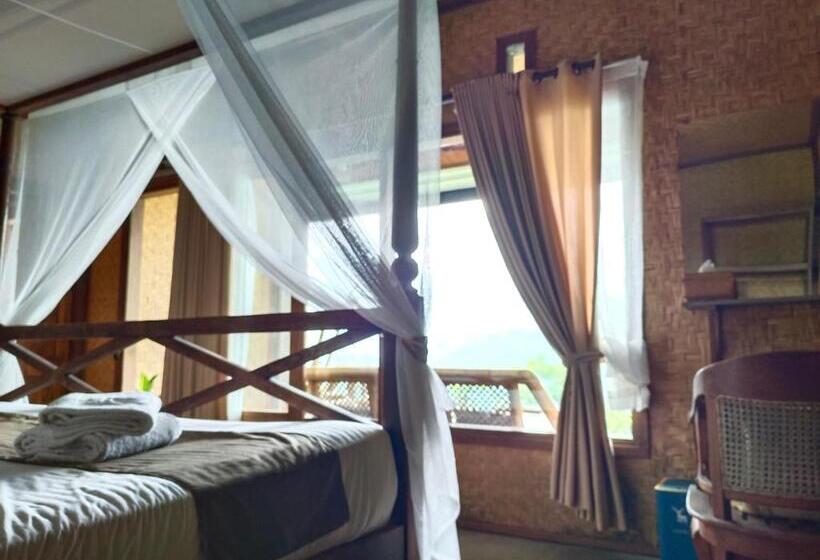 Номер Стандарт с Террасой, Kraras Munduk Guest House & Donbiyu Rendezvous Restaurant