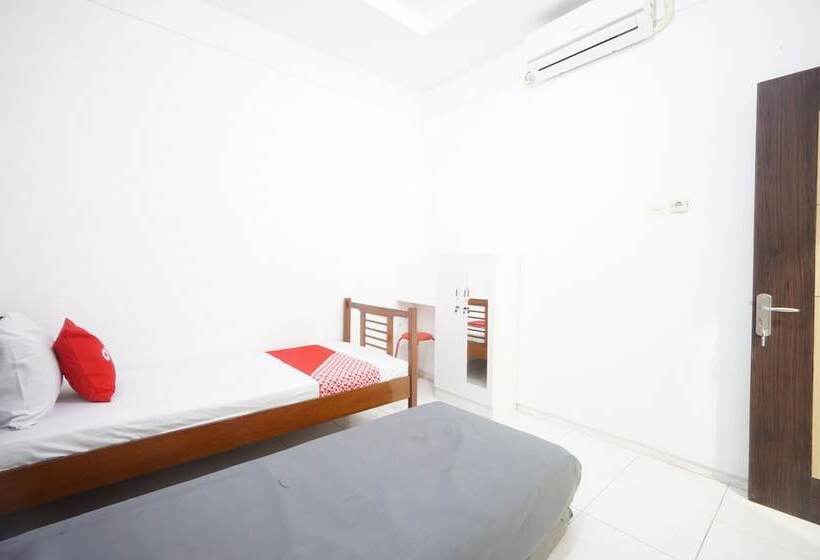 标准间, Homestay & Cafe Blessings Near Station Center Town Redpartner