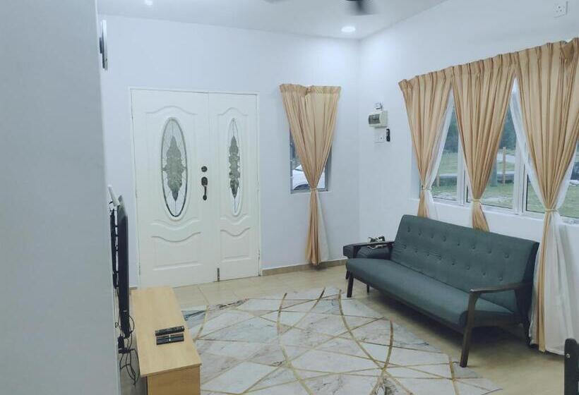 Номер Economy, D Landai Budget Room Family