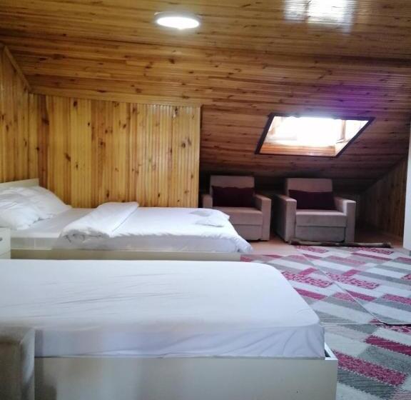 اتاق استاندارد سه نفره, Linnga Hotel & Suite