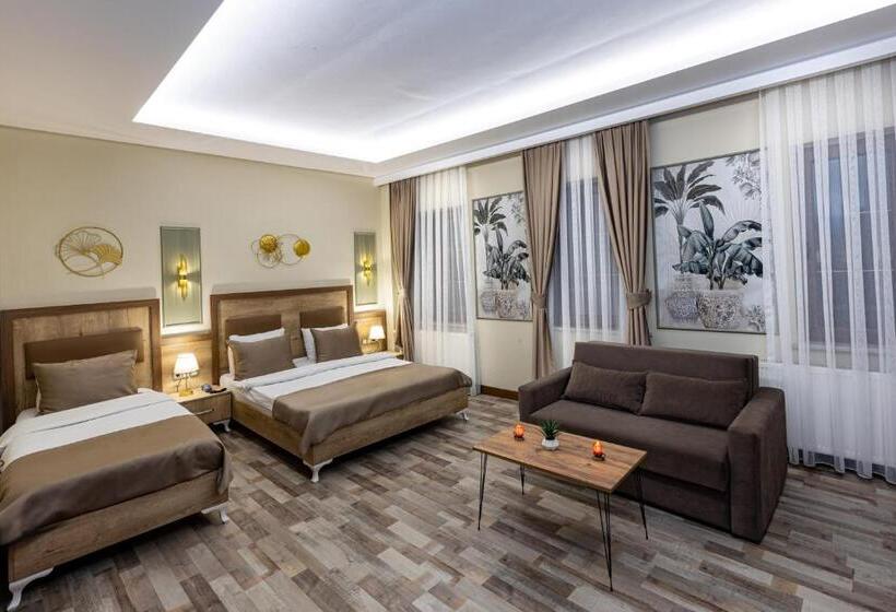 Deluxe Suite King Bed, Linnga Hotel & Suite