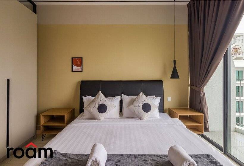 Президентский Люкс, Datum Jelatek Sky Residence Roam