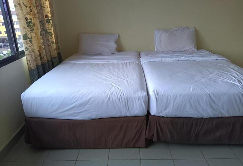 Family Suite, Oyo 90860 Wawasan Inn