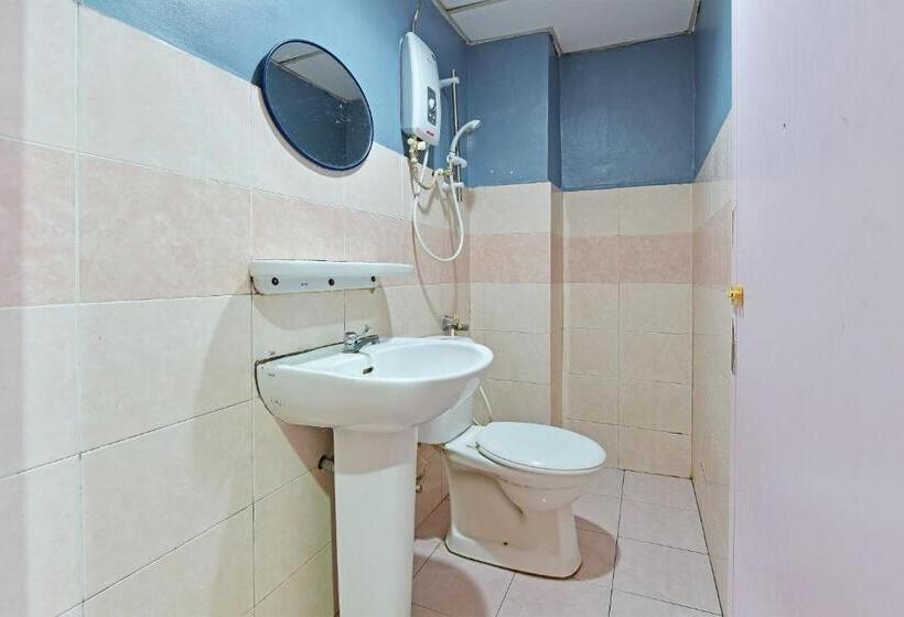 Номер Deluxe, Oyo 90846 Hotel Akasia