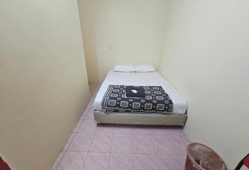 Номер Стандарт, Oyo 90867 Hotel Bintang Inns