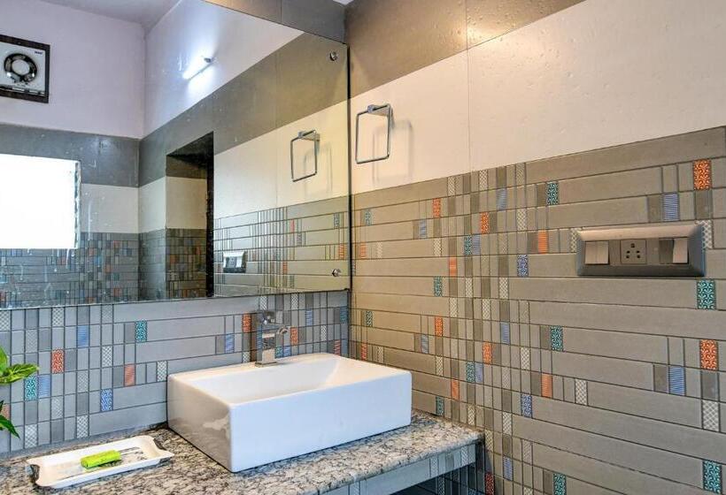 Трехместный Номер Классика, Oyo Flagship Hotel Mahal