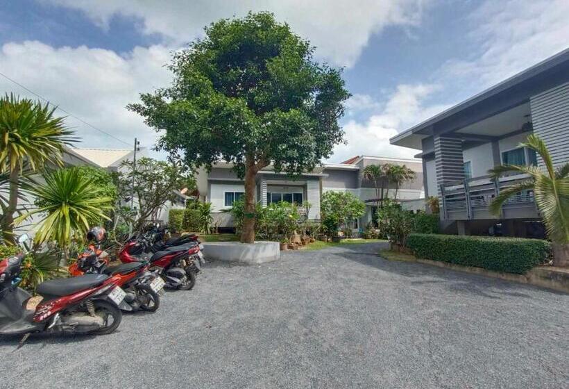 Номер Стандарт Вид на Бассейн, Larnthong Villa Fisherman Bophut Kohsamui