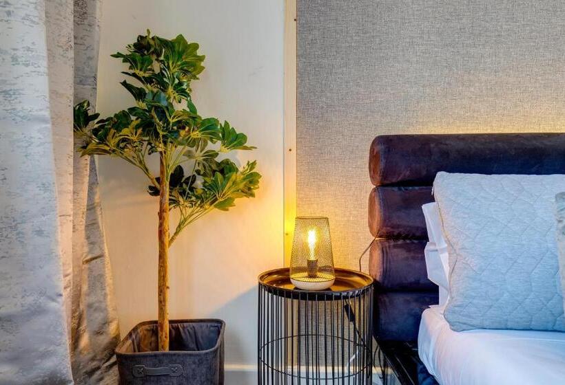 חדר סטנדרט, Quiet View Rooms