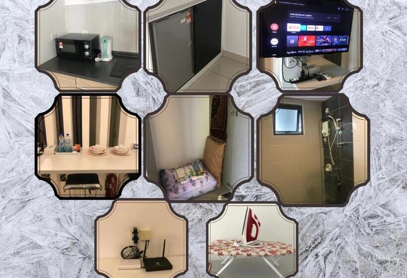 Студио Стандарт Вид на Бассейн, Evo Soho Studio Suites Bangi By Molek Homestay  Pool Or City View