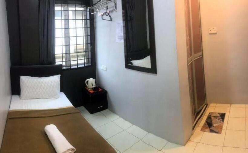 Номер Deluxe Одноместный, D Layaran Kuantan Lpt Exit 833