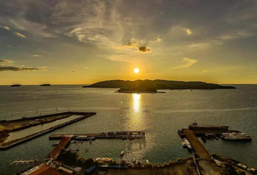 Апартаменты 1 Спальня Вид на Море, Jesselton Quay Sea View