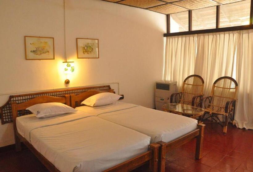 Номер Deluxe, Bangaram Island Beach Resort