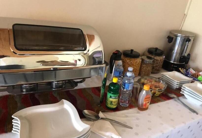 Номер Economy, Beverly Corner Lodge