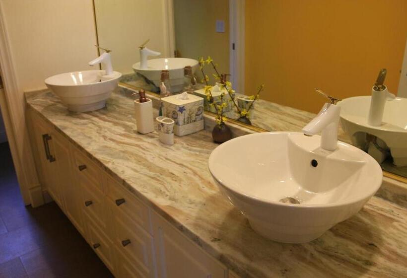 Номер Стандарт, Lakeview Oasis Bed And Breakfast