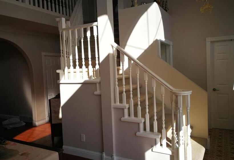 Люкс 2 Спальни, Lakeview Oasis Bed And Breakfast