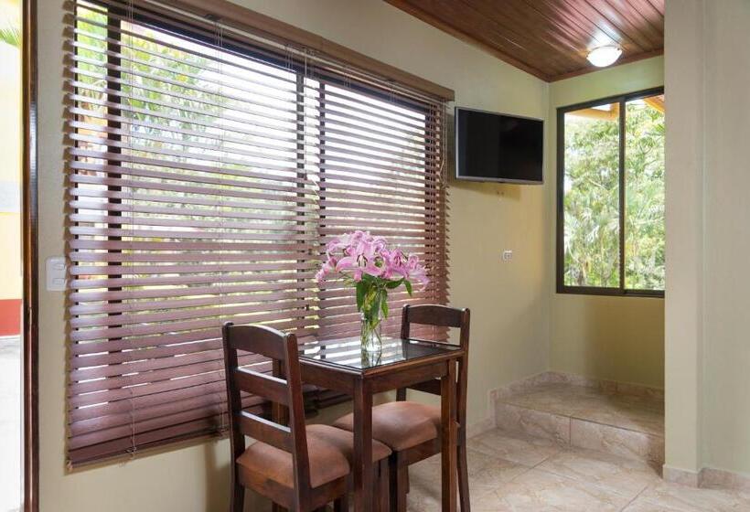 오두막, La Terraza Guest House B&b