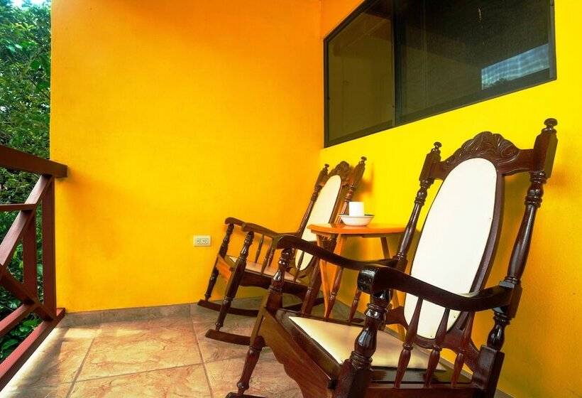 오두막, La Terraza Guest House B&b