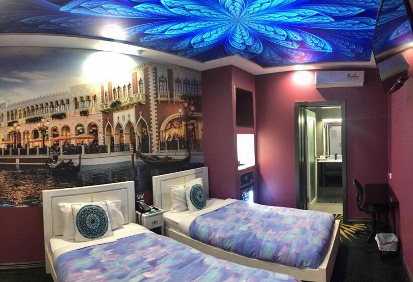 Номер Deluxe, Amelia Boutique