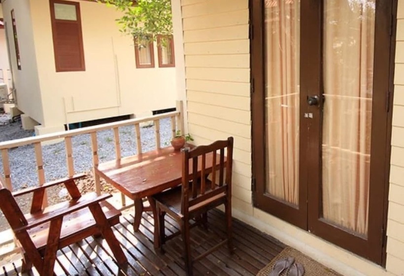 Номер Стандарт, The Old Palace Resort Klong Sa Bua