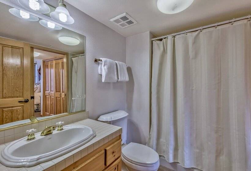 Апартаменты 2 Спальни, Kirkwood Mountain Resort Properties