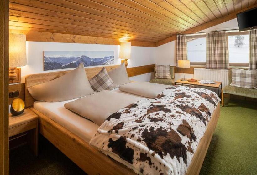 Habitación Estándar, Pension Schattberg