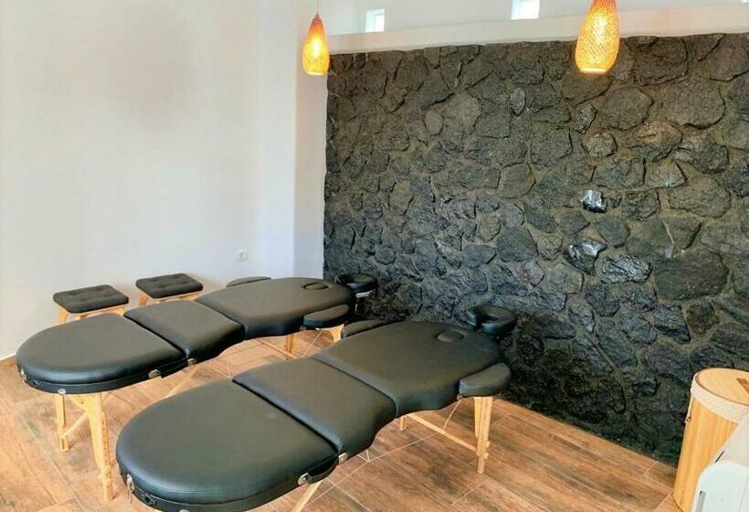 سوییت سوپریور با چشمانداز دریا, San Marino Suites By Calm Collection