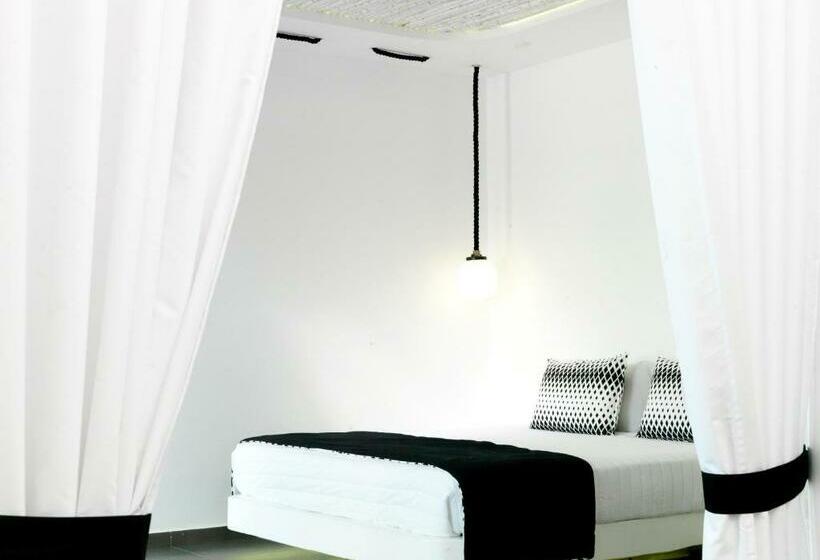 سوییت سوپریور با چشمانداز دریا, San Marino Suites By Calm Collection