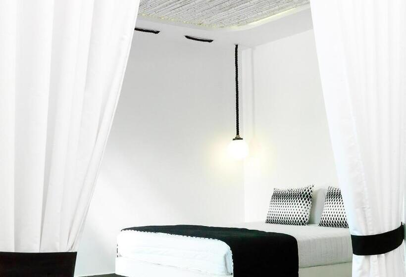 سوییت سوپریور با چشمانداز دریا, San Marino Suites By Calm Collection