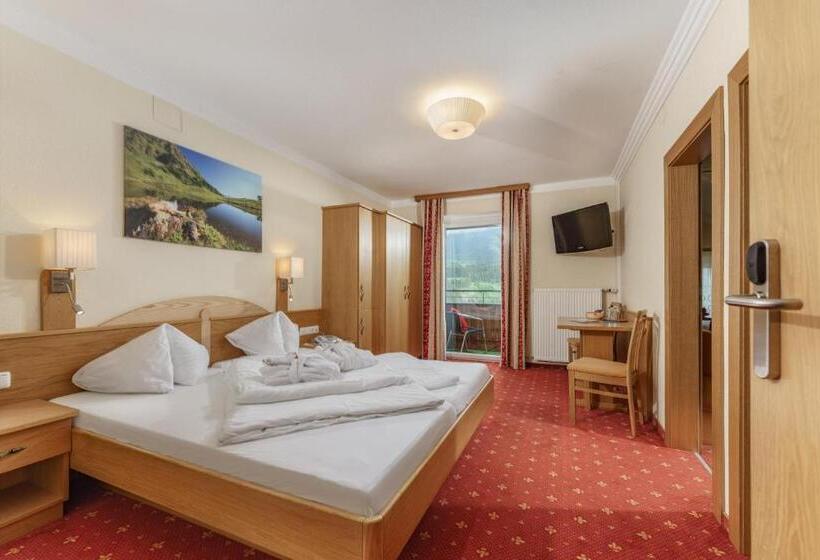 Aile Odası, Panoramahotel Gürtl