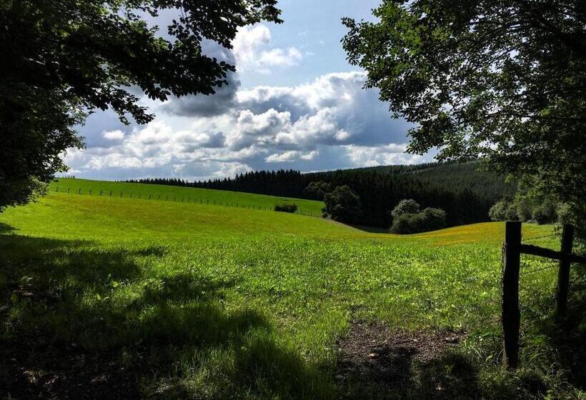 Номер Стандарт, B&b De Eifelhoeve