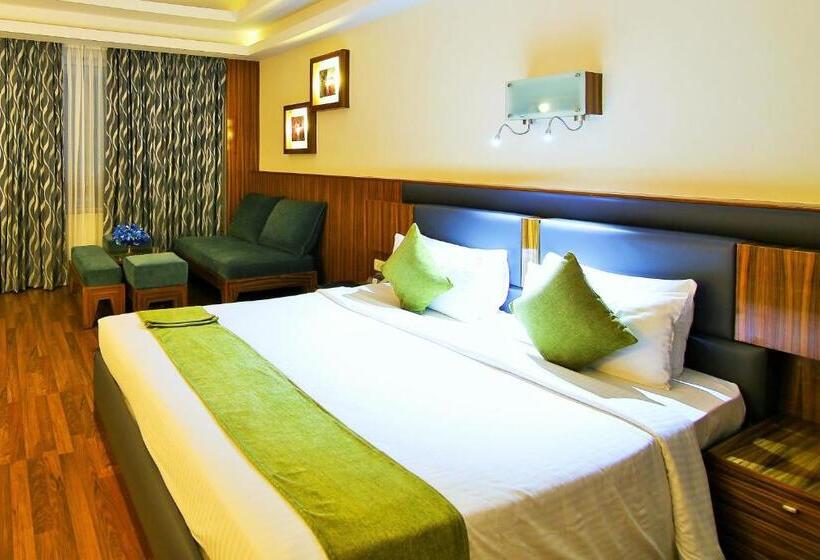 Номер Superior, Gokulam Park Hotel & Convention Centre