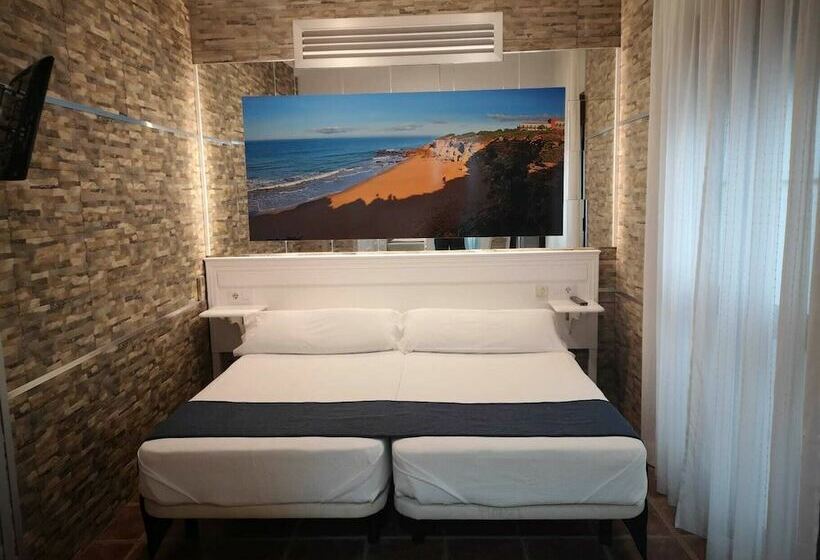 经济房, Hostal Costa De La Luz