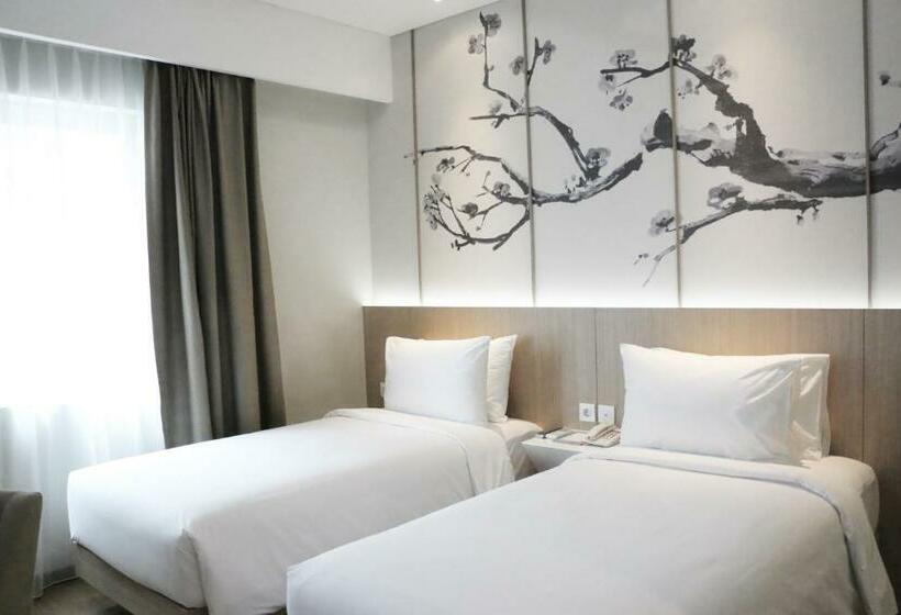 Номер Superior, Santika Mega City  Bekasi