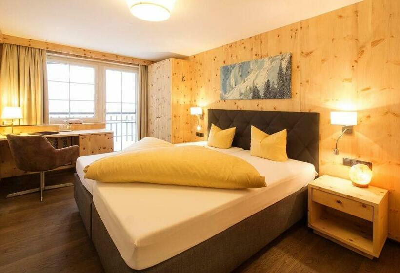 اتاق استاندارد با بالکن, Wohlfühlhotel Hubertushof