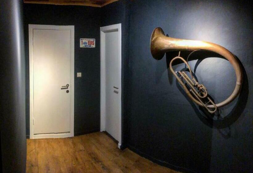 Номер Стандарт Трехместный, B&b Music City