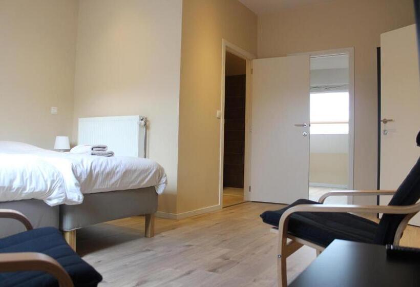 Полулюкс, B&b 't Maanhof