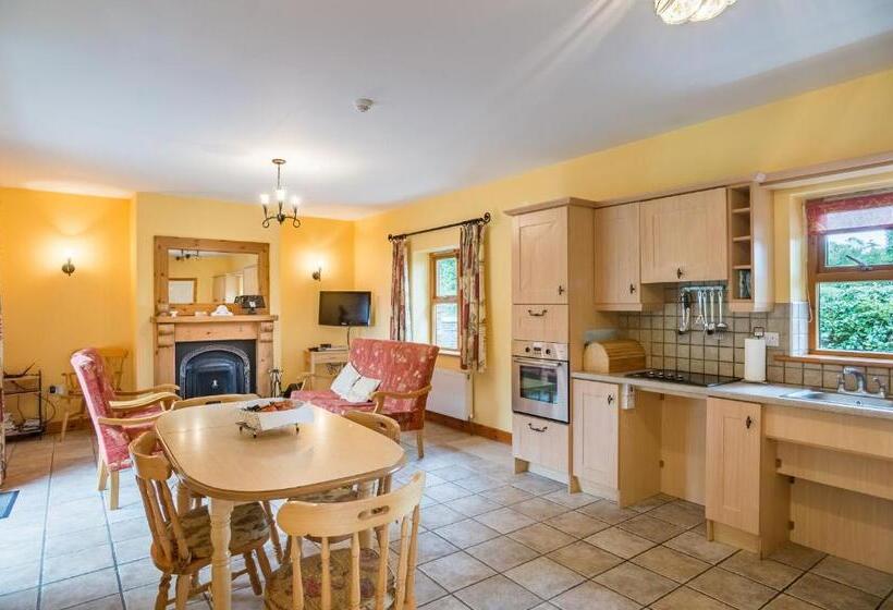 Дом 2 Спальни, Ballindrum Farm B&b