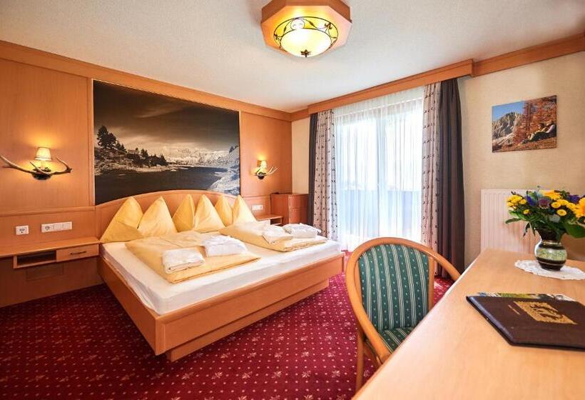 Семейный Номер, Jagdhof