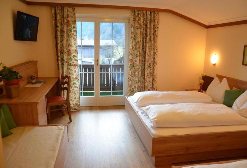 اتاق استاندارد سه نفره, Landgasthof Reitsamerhof