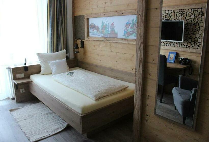 スタンダードシングルルーム, Märchenhotel Waldpension Nebelstein