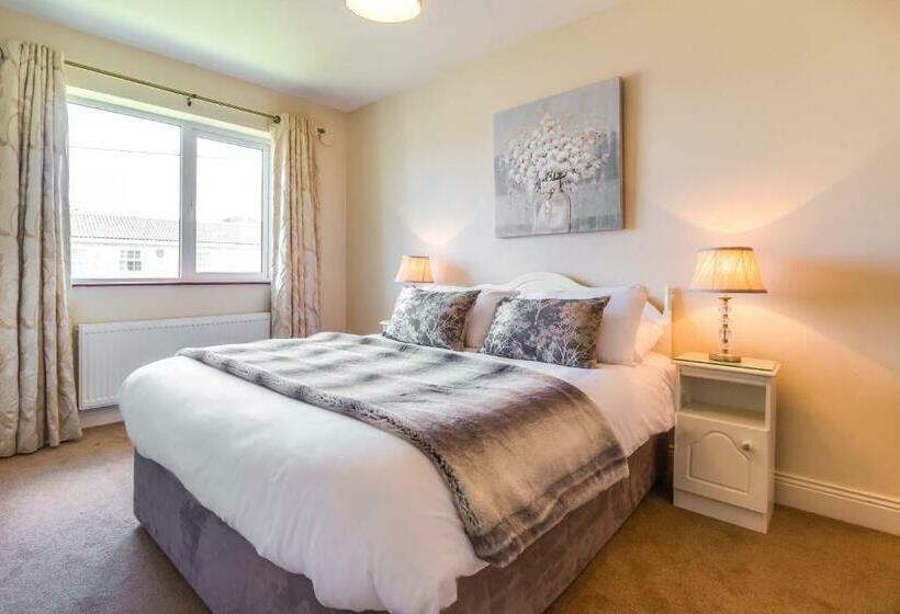Номер Стандарт, Liosderrig House B&b