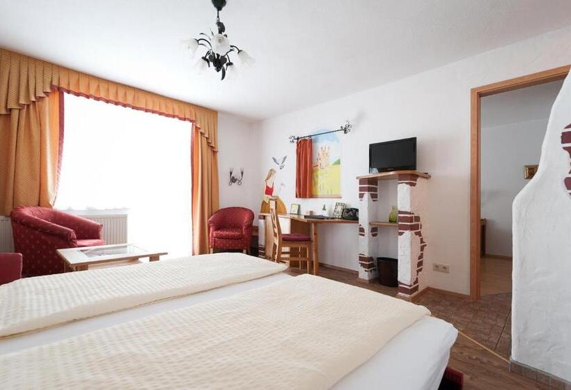 ファミリールーム, Märchenhotel Waldpension Nebelstein