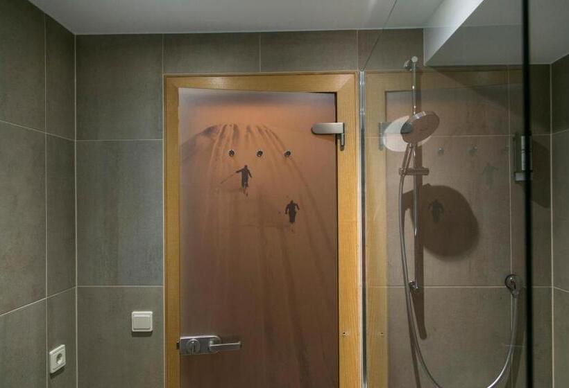 Полулюкс, Am Dorfplatz Suites  Adults Only