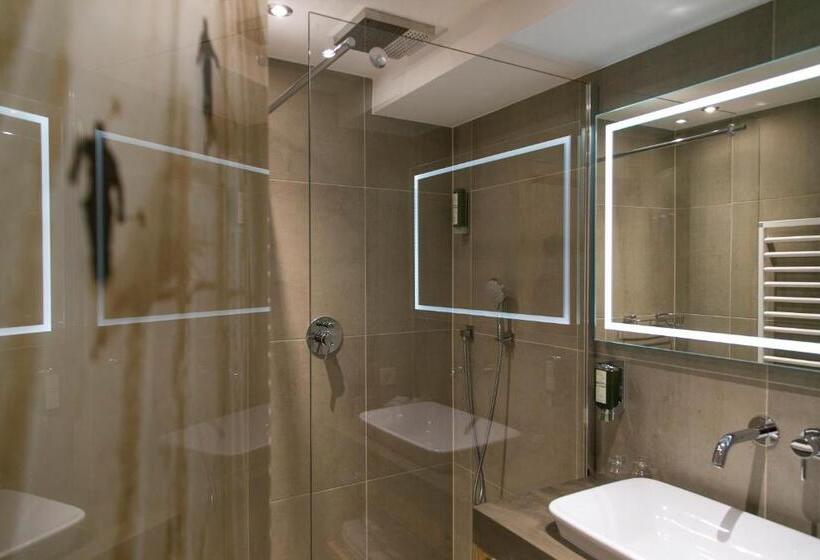 Полулюкс, Am Dorfplatz Suites  Adults Only