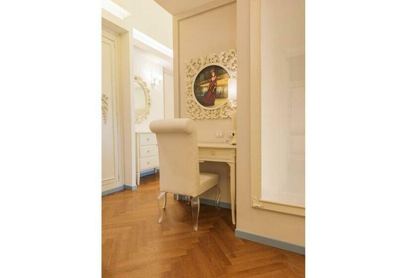 Полулюкс Повышенной Комфортности, Relais Sassa Al Sole