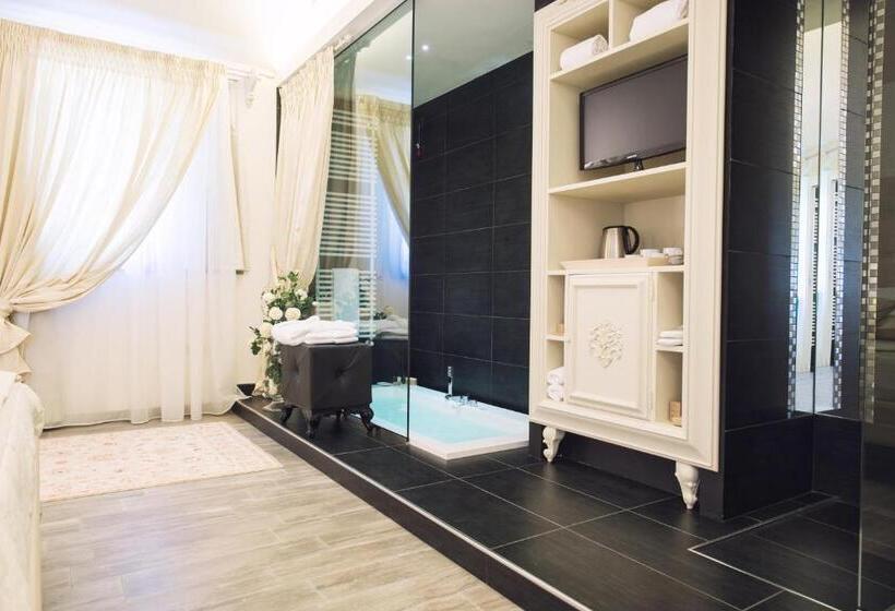 جناح ديلوكس, Relais Sassa Al Sole